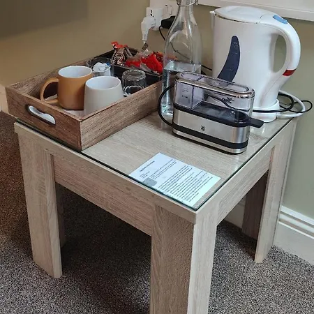 Avonmore House Guest 4*