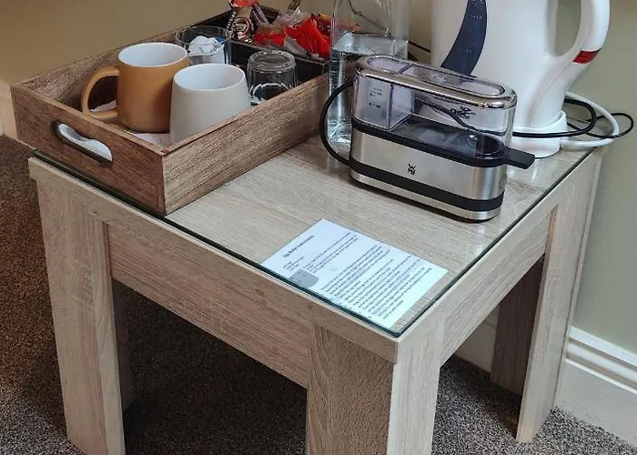 Avonmore House Guest 4*