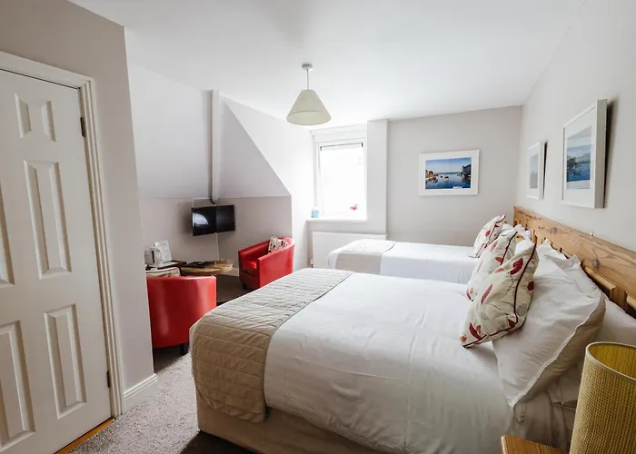 Avonmore House Guest